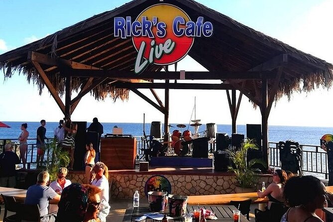 3 to 5 Hour Private Herbal Tour Shopping and Dinner at Ricks Cafe - Rick’s Cafe brings the famous cliffside finish