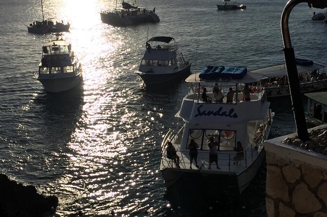 4 Hours Party Boat Catamaran Cruise in Negril - What the $190 price includes in practical terms