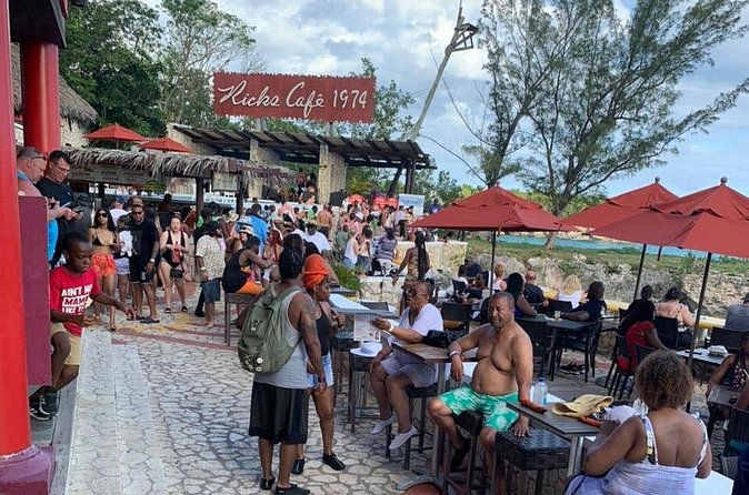 7 Mile Beach and Rick's Cafe in Negril from Montego Bay Private Tour - Weather, comfort, and small planning details