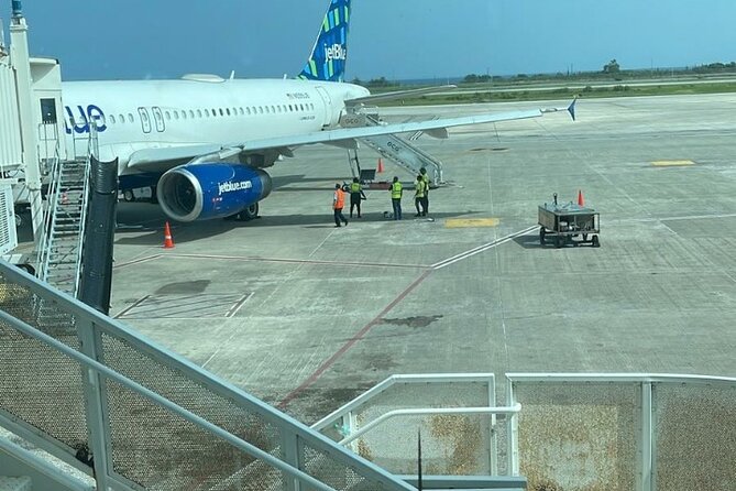 A "Private" Airport Transfer to any Resort in Ocho Rios - Is $90 per person a fair price?