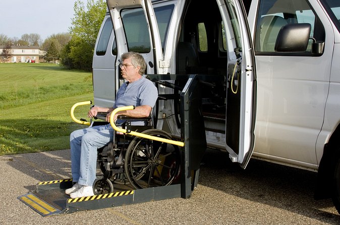 Adapted Transportation From/To Montego Bay International Airport - The return trip deserves extra attention