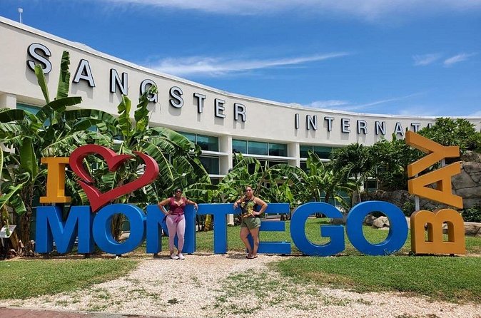 Airport Round Trip from Montego Bay to Royalton, Excellence, Coral Springs - The drivers make the service feel less mechanical