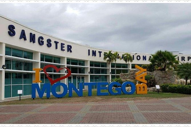 Airport Transfer to Ocho Rios Hotels (Round-Trip) - Key points to know before booking