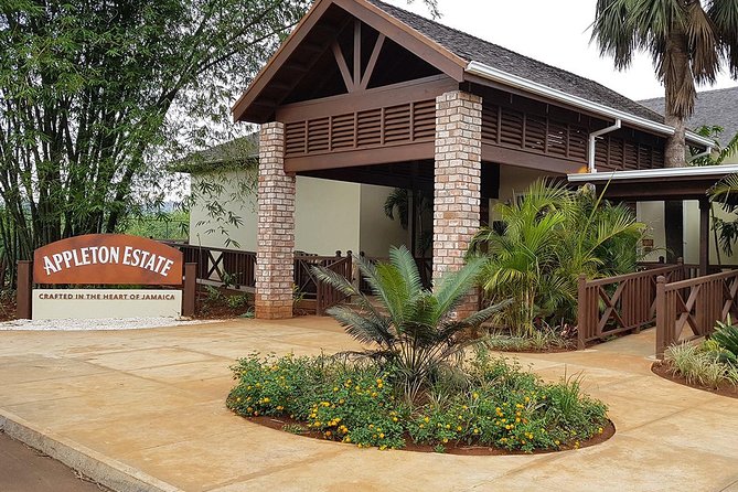 Appleton Estate Rum Tour and Tasting from Negril - Leaving Negril for the Nassau Valley