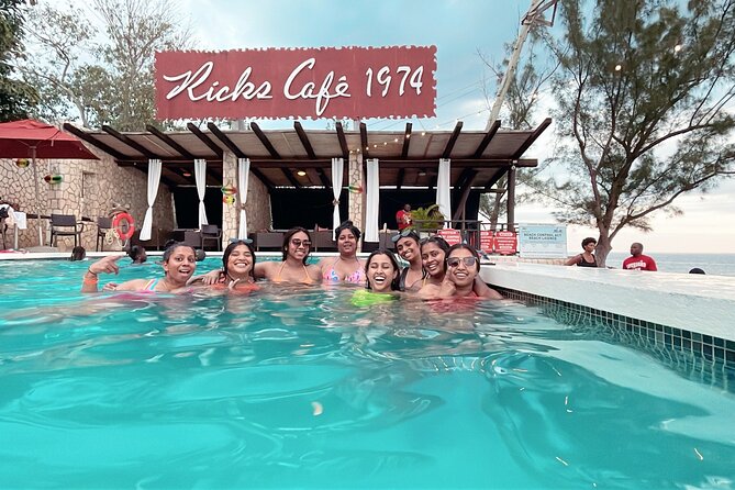 Bamboo Rafting and Rick Cafe Negril Private Tour - Five hours at Rick’s Cafe in Negril
