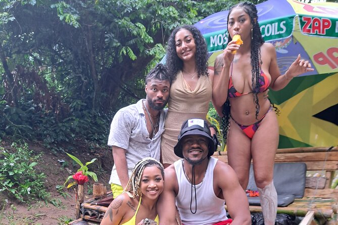 Bamboo Rafting Experience in Jamaica - Settling onto a traditional bamboo raft