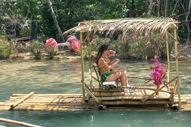 Bamboo Rafting in Ocho Rios - What happens during the one-hour raft ride