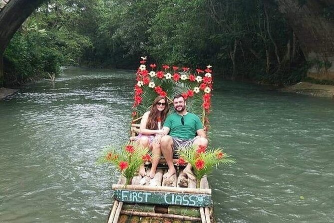 Bamboo Rafting With foot massage - Small details that can improve the day