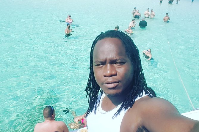Beach please / Beach day in Ocho Rios Jamaica - Food, drinks, and the real cost of a $129 outing