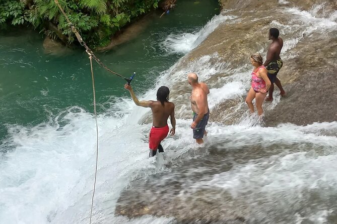 Blue Hole Adventure Ocho Rios. - The mini pool and cannonball stop