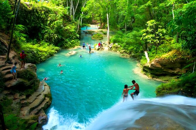 Blue Hole and Bamboo Rafting Ocho Rios - Key points at a glance
