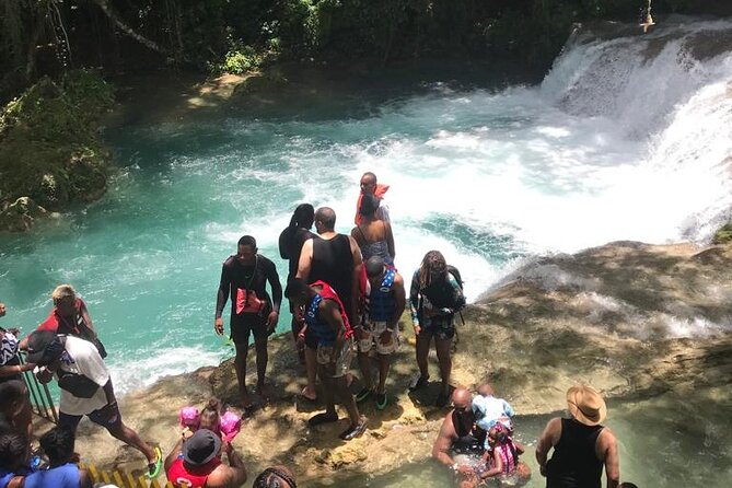 Blue Hole and Dunn's River Adventurous and hiking waterfalls from Ocho Rios - Dunn’s River Falls: the main climb
