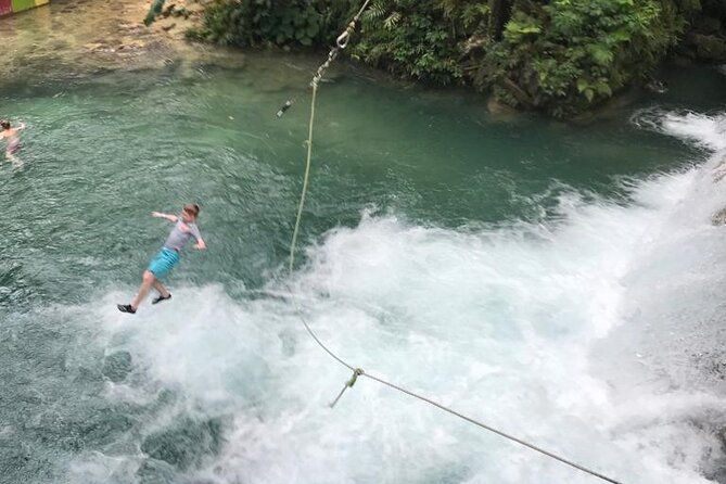 Blue Hole and Dunn's River Adventurous and hiking waterfalls from Ocho Rios - Who will get the most from this outing