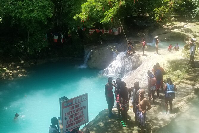 Blue Hole and Dunn's River Adventurous and hiking waterfalls from Ocho Rios - Blue Hole: an hour of swimming, jumps, and falling water