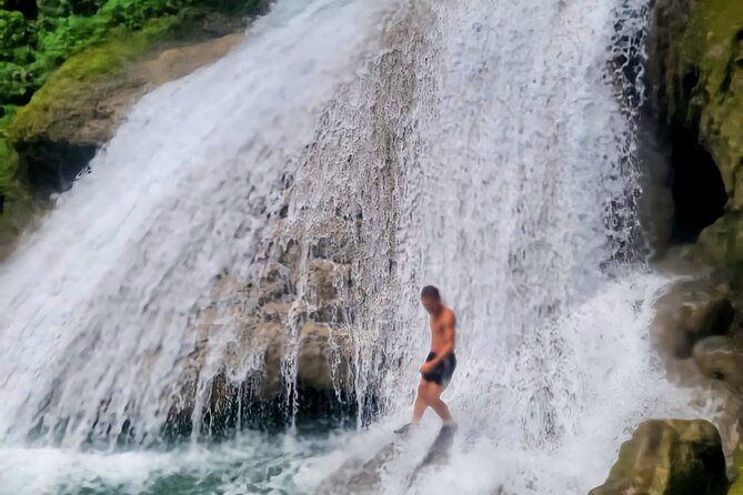Blue Hole and Dunn's River Falls Ocho rios - Who will enjoy this Ocho Rios excursion most