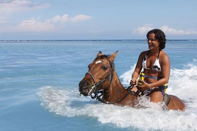 Blue Hole and Horse back riding - Key points at a glance
