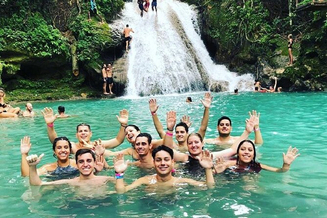 Blue Hole and Horse back riding - Who will enjoy this most?