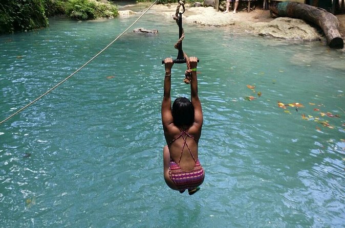 Blue Hole and River Tubing Tour from Falmouth - White River tubing slows the pace