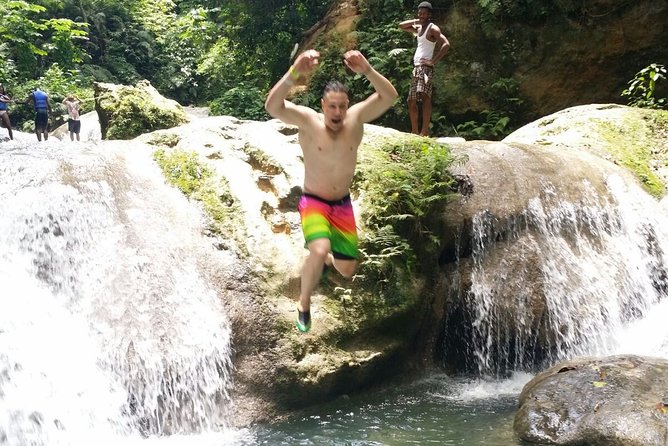 Blue Hole and River Tubing Tour from Falmouth - What the six-hour schedule means for you