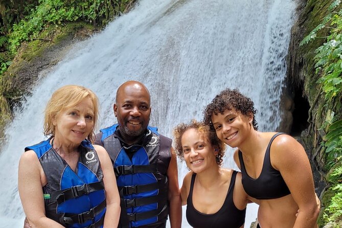 Blue Hole and Shopping in Ochi Rios - Returning to Ocho Rios for shopping and local stops