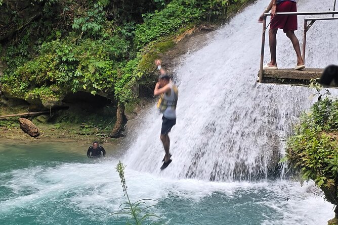 Blue Hole, Horseride with Swim and Bamboo Rafting Ocho Rios - A slow bamboo raft ride toward the ocean