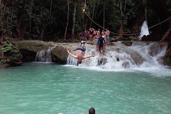 Blue Hole & Jamaica Sightseen Tour Included Transportation - Falmouth and St. Ann Stops Depend on Your Priorities