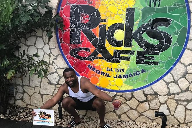 Blue Hole Mineral Spring, Seven Mile Beach, Ricks Cafe/ Shopping Private Tour - Rick’s Cafe for cliffs, reggae, and sunset