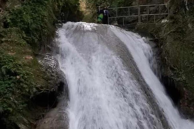 Blue Hole Secret Falls and Bob Marley Nine Mile Private Tour - Nine Mile and the Bob Marley connection