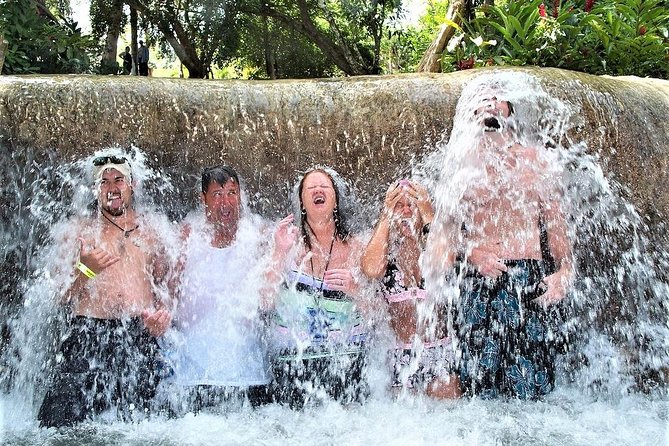 Blue Hole, Secret Falls, and Dunn's River Falls Combo Day-Trip - Dunn’s River Falls and the slippery climb