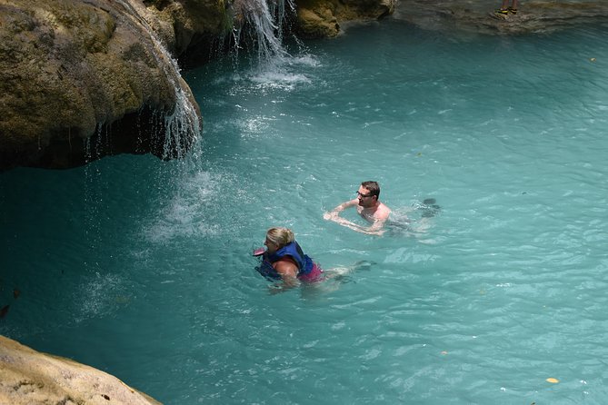 Blue Hole & Secret Falls Day Trip plus Shopping from Runaway Bay - Quick points to know
