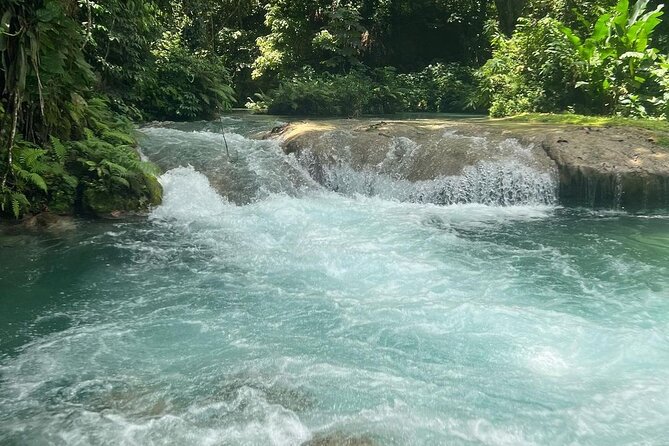 Blue Hole, Secret Falls & River Rapids Tubing from Montego Bay - Who will enjoy this day most