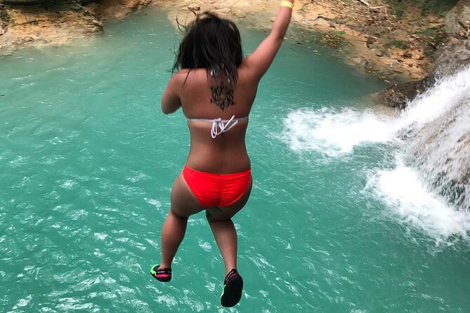 Blue Hole Waterfall Tour from Montego Bay - The private vehicle makes the day easier