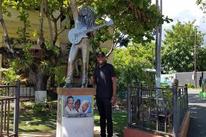 Blue Mountain Coffee, Bob Marley and Art Tour from Montego Bay - Devon House brings food and Jamaican history together