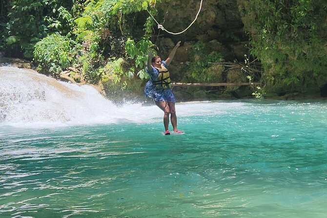 Bluehole and Bamboo Rafting from Montego Bay - Who will enjoy this day most
