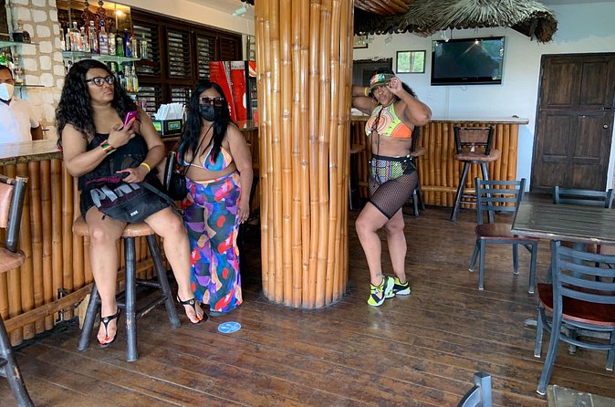 Bob Marley 9 Miles Tour and Dunns River Falls - Who should book this outing