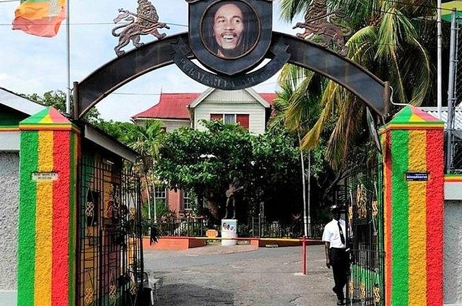 Bob Marley Museum Admission & Tour from Ocho Rios - Records, awards, and the I-Threes
