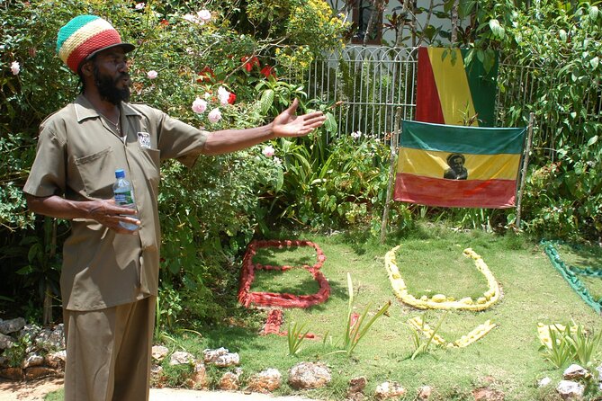 Bob Marley's Spirit of Reggae - The Nine Mile Experience - The road from Montego Bay to the hills of St. Ann
