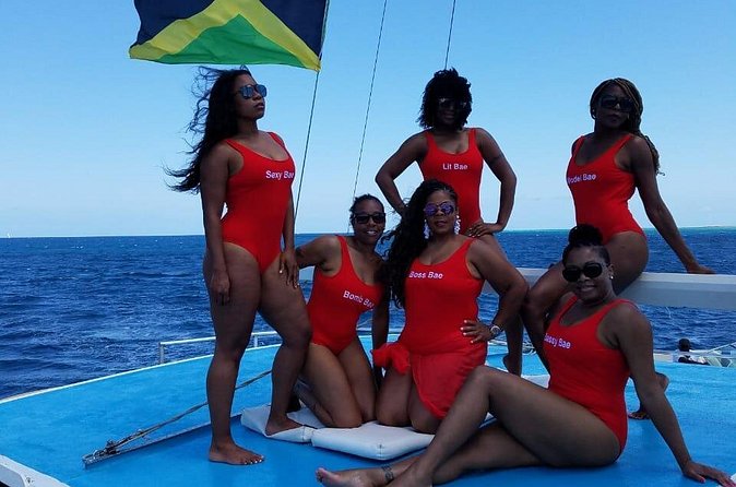 Catamaran, snorkeling & Dunn's River Falls - Snorkeling for beginners and families