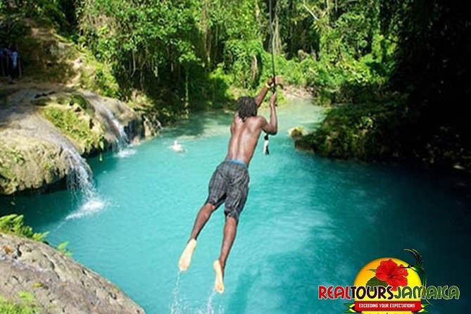 Chuck Norris Secret Falls/Blue Hole - Key points to know before booking