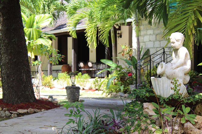 Cinnamon Hill Great House Tour: Home of Johnny Cash - Why Cinnamon Hill feels different from a standard celebrity tour