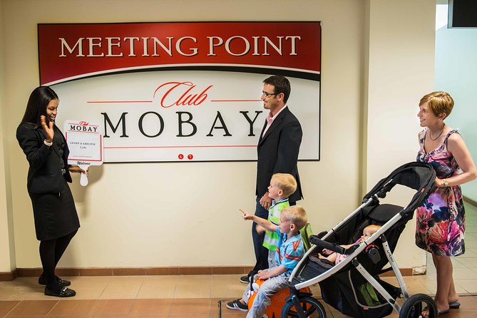 Club Mobay VIP Lounge Access and Round-Trip Airport Transfer - Getting through Sangster Airport after landing
