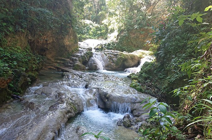 Cool Blue Hole from Ocho Rios - Swimming, ledges, caves, and the rope swing
