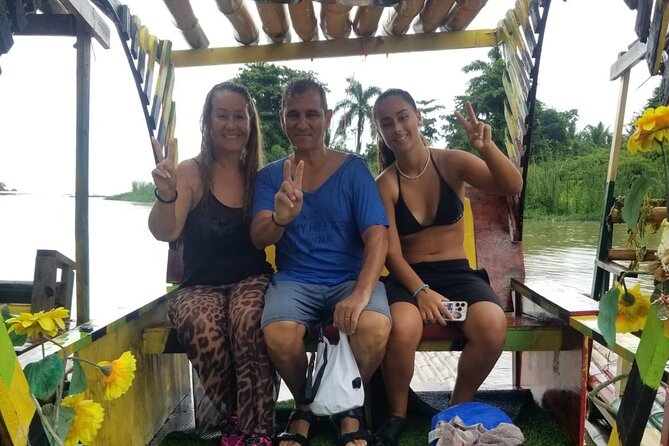 Customized Bamboo Rafting Limestone Massage with Coconut Water - A short stop for crafts and souvenirs
