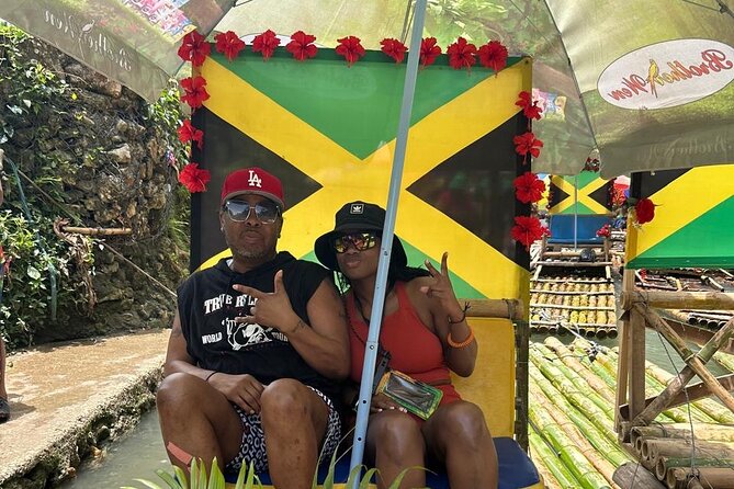 Customized Happy Hour Bamboo Rafting+Limestone Massage + Shopping - Why the private format matters