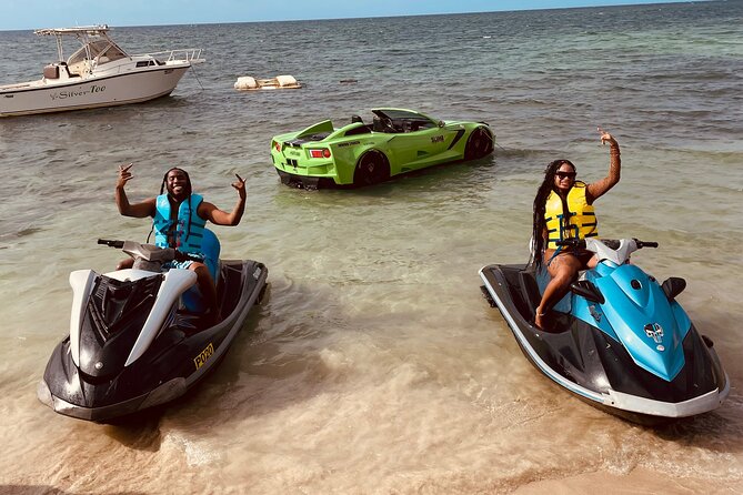 Customized Parasailing & JET-SKI - From the jet ski to the parasailing boat