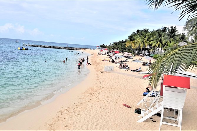 Doctor's Cave Beach, Margaritaville & Shopping from Montego Bay Hotels - What to pack and what to budget