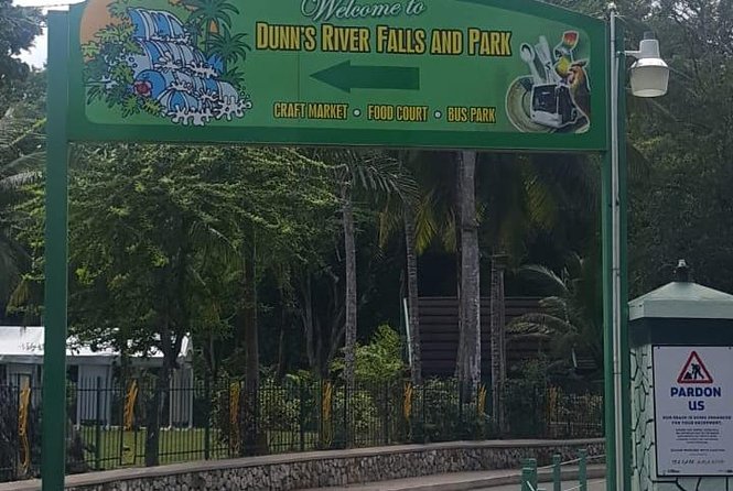 Dunn's River and Blue Hole Tour from Ocho Rios - Two Jamaica water stops in one morning