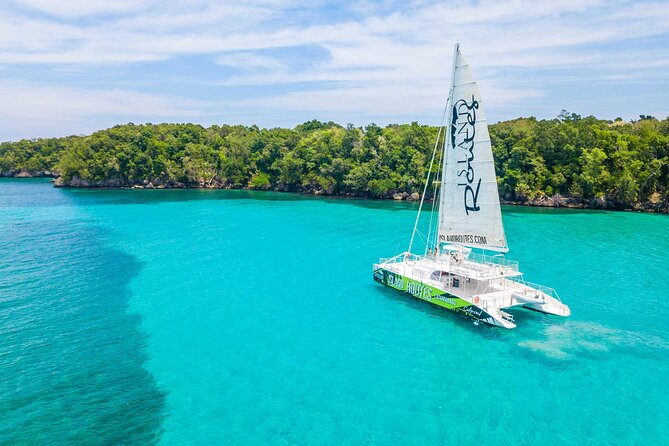 Dunn's River Catamaran Cruise From Ocho Rios - Snorkeling at a protected reef