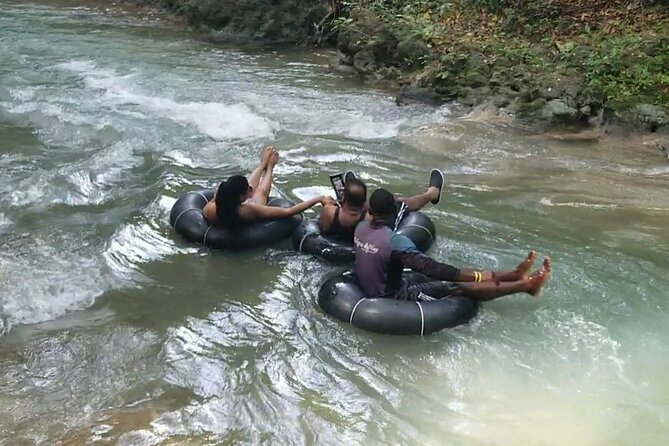 Dunn's River Falls, River Tubing, and Horseback Riding With Transportation - Why the private driver changes the day