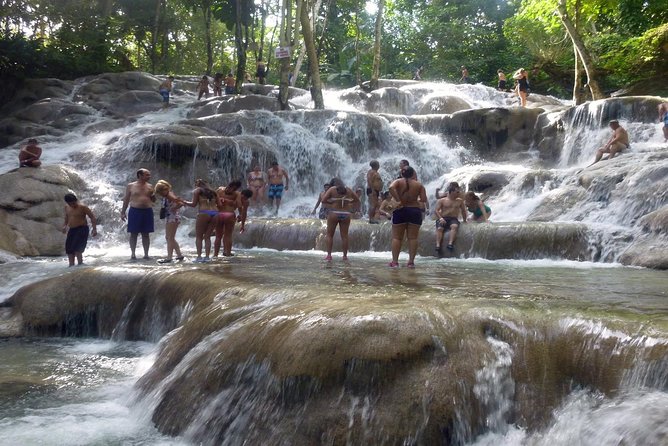 Dunn's river falls, shopping and lunch - Dunn’s River Falls is the reason to book